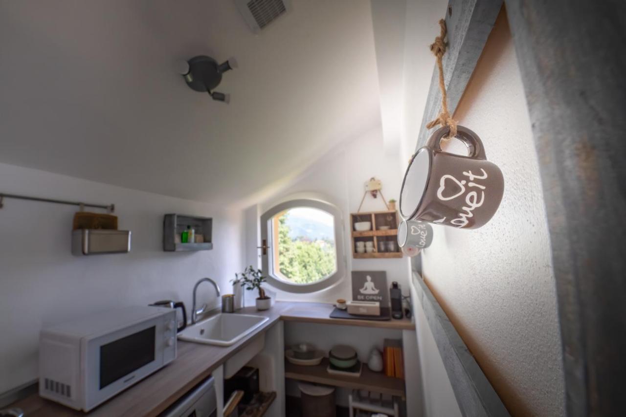 Max Apartment Беладжо Екстериор снимка