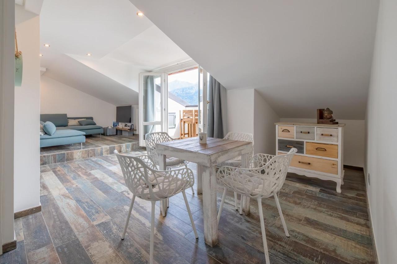 Max Apartment Беладжо Екстериор снимка